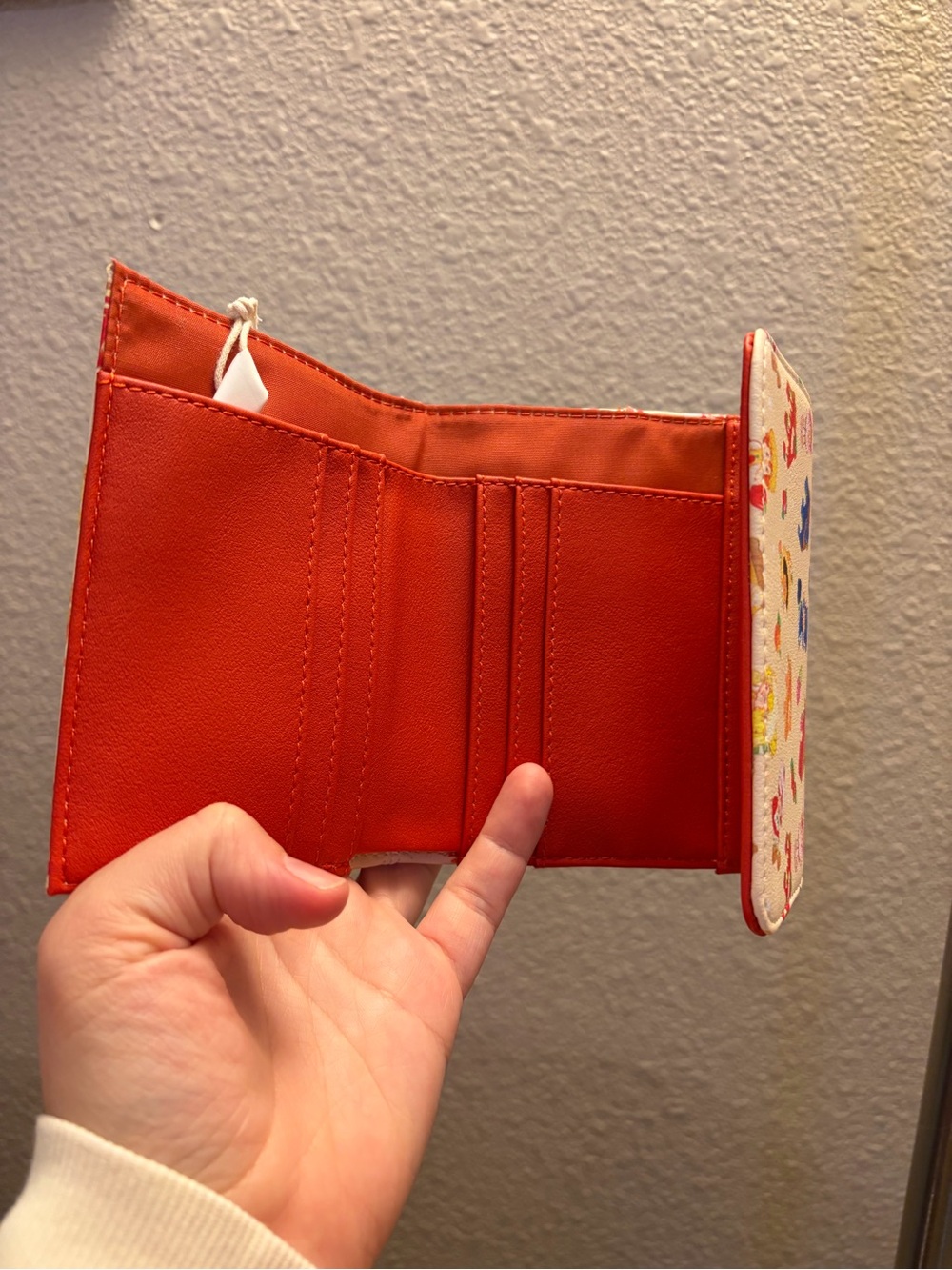 Loungefly Strawberry Shortcake Cream Kids Wallet with Red Patch - Picture 2 of 4
